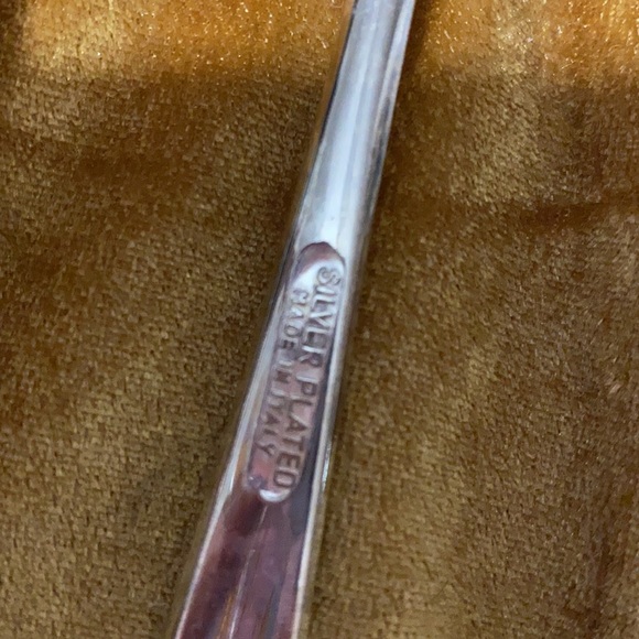 Vintage silver plated serving spoons. Made n Italy - Picture 5 of 10